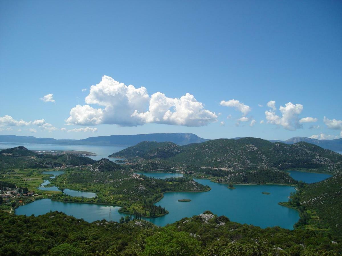 Apartman "Lara" Ploce  Buitenkant foto