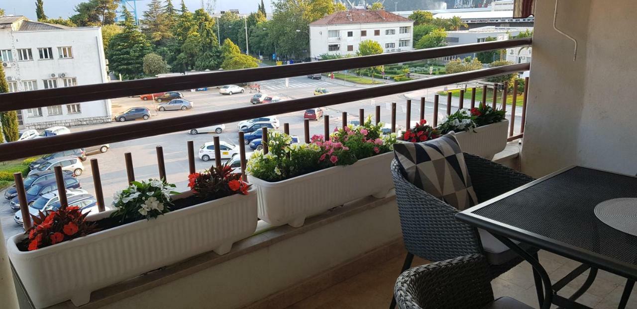Apartman "Lara" Ploce  Buitenkant foto